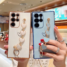 Load image into Gallery viewer, Lovely Plating Heart Bracelet Camera All-inclusive Protective Case For Samsung Galaxy S23 S22 S21 Ultra Plus
