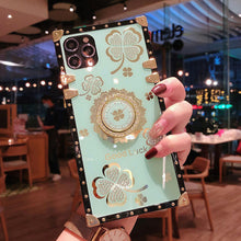 Load image into Gallery viewer, 2021 Newest Four-leaf clover Fashion Case For iPhone
